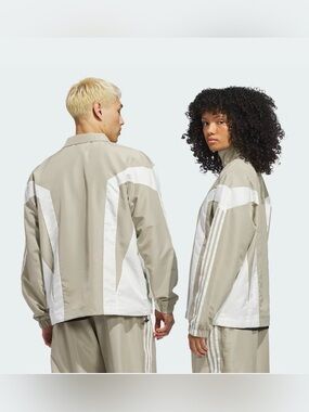 Adidas Originals [M] Oversized Unisex Windbreaker/ Jacket Wonder Cargo KB7523
